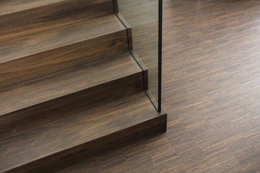Zig-Zag Straight – Transparent designer glass balustrades for modern architecture