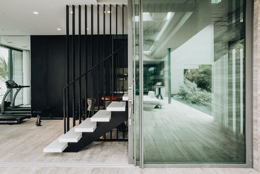Mittelholm Treppe - lacy Haus Siller Treppen 34